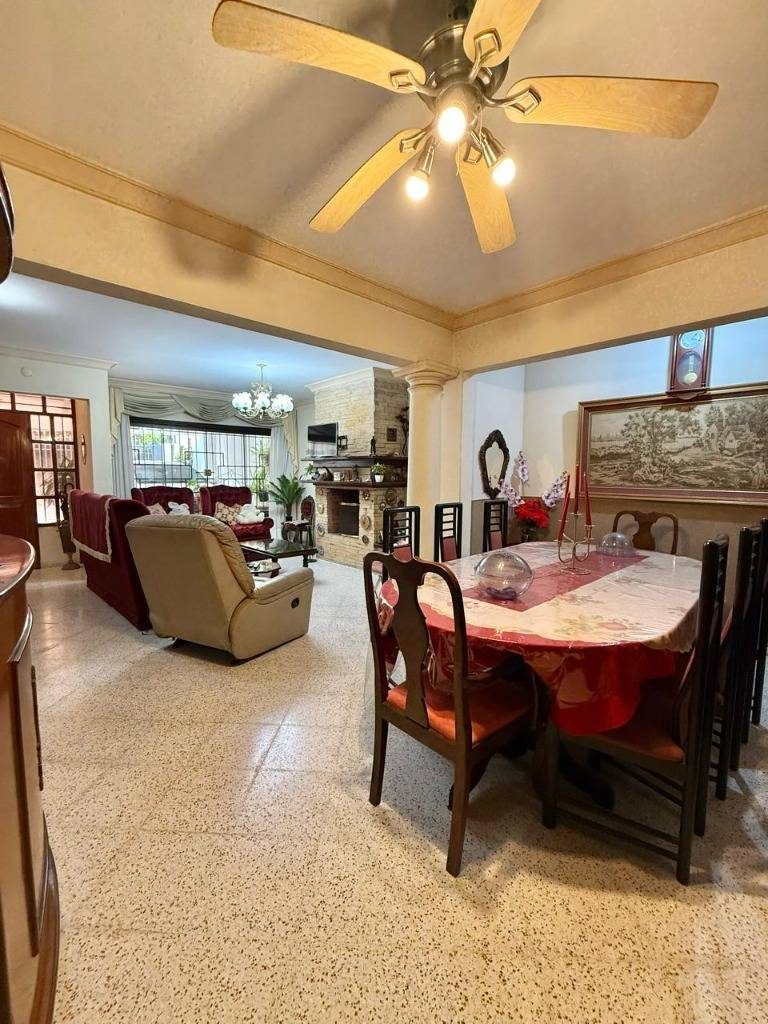 PROPIEDAD EN VENTA CON EXCELENTE POTENCIAL DE DESARROLLO — foto 2
