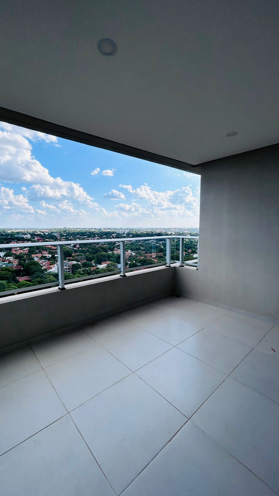 EN ALQUILER HERMOSO DEPARTAMENTO A ESTRENAR EN FORTALEZA BOGGIANI — foto 2