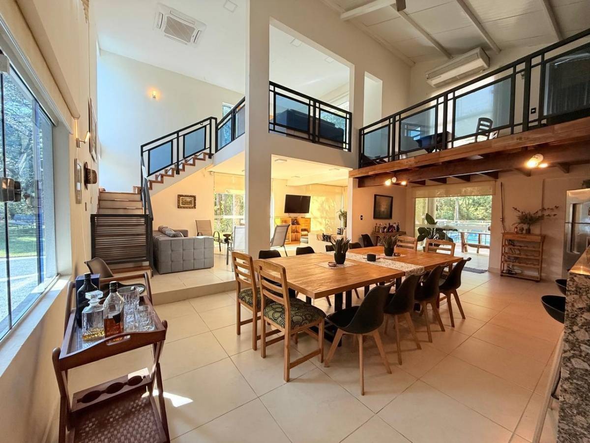 Exclusiva Residencia Contemporánea en San Bernardino — foto 2