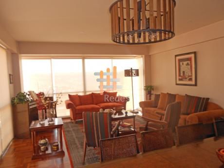 En Venta: Departamento Achumani
