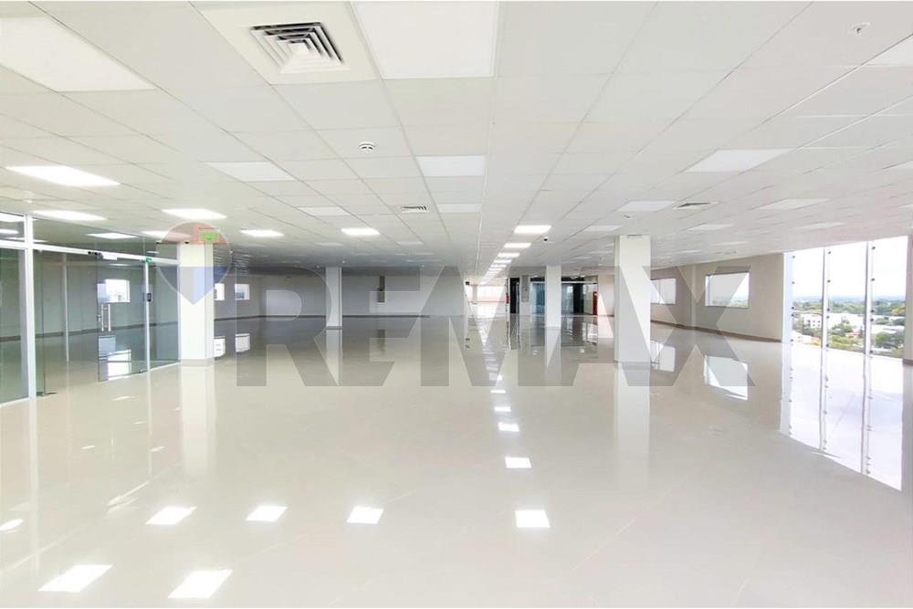 Office Space - Alquiler - Villa Morra, Asunción, Paraguay — foto 2