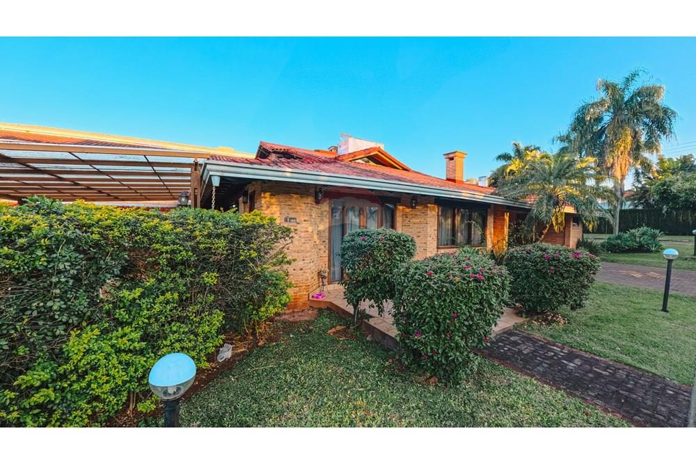 Casa venta Hernandarias Paraná Country Club — foto 2