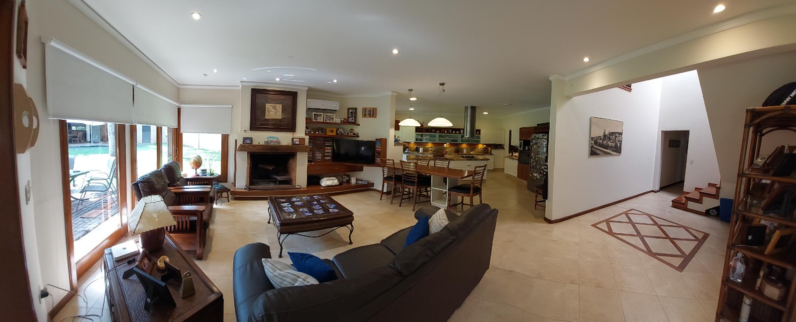 ALQUILO IMPORTANTE RESIDENCIA  EN LAMBARE TOTALMENTE AMOBLADA! — foto 2