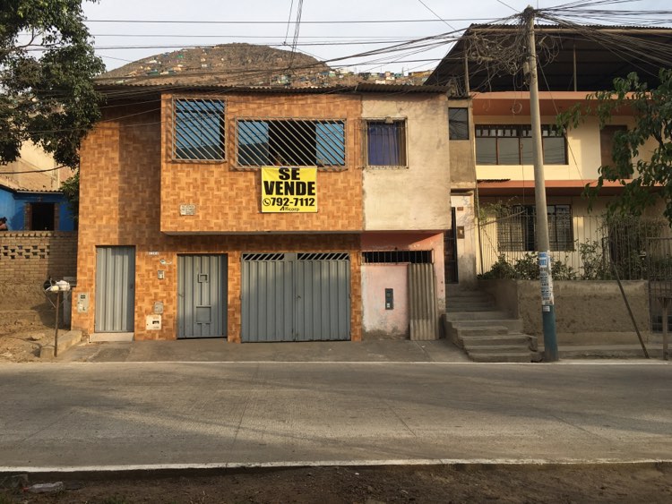 Casa en venta en Villa María del Triunfo