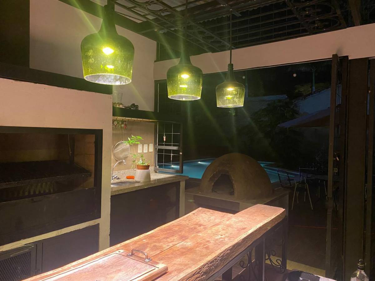 Casa de 6 dormitorios en venta - San Bernardino — foto 3
