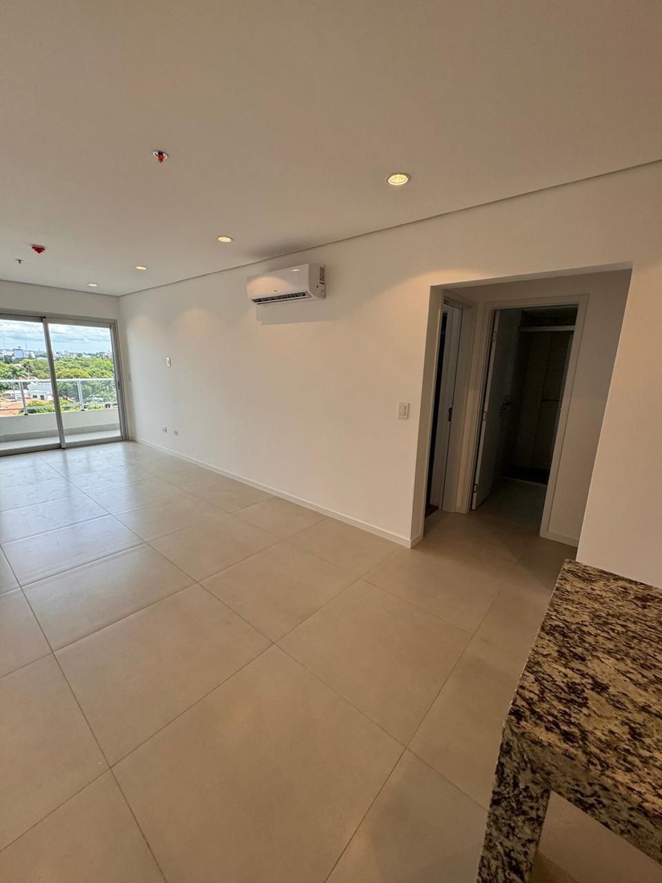 EN ALQUILER DEPARTAMENTO DE 2 dormitorios  CIVIS ALPHA — foto 3