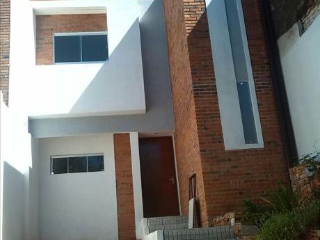 Vendo V-058 Dúplex - Barrio Herrera