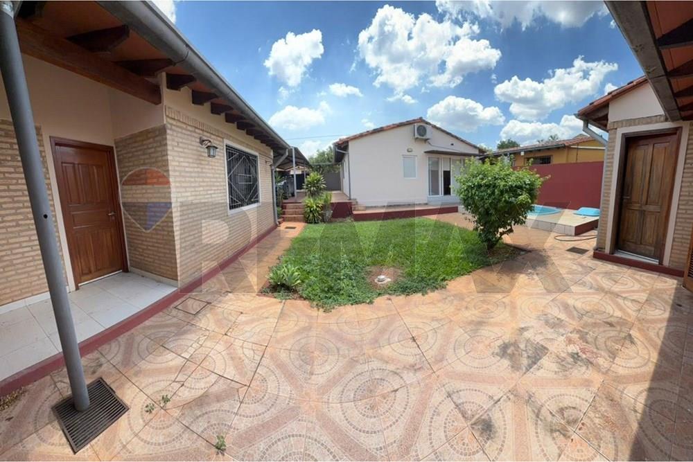 ALQUILO CASA CON PISCINA EN SAN LORENZO — foto 3