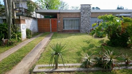 Casa Muy Cómoda En Excelente Ubicación Apta Para Banco