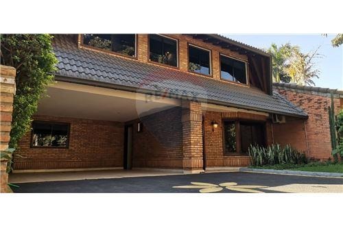 ALQUILO AMPLIA CASA EN LUQUE AUTOPISTA SILVIO PETTIROSSI!!!! — foto 2
