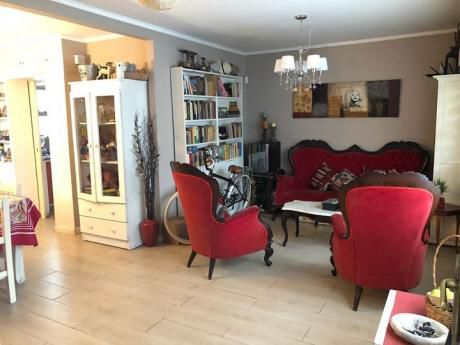 Casa Propiedad única, Excelente Ubicación!