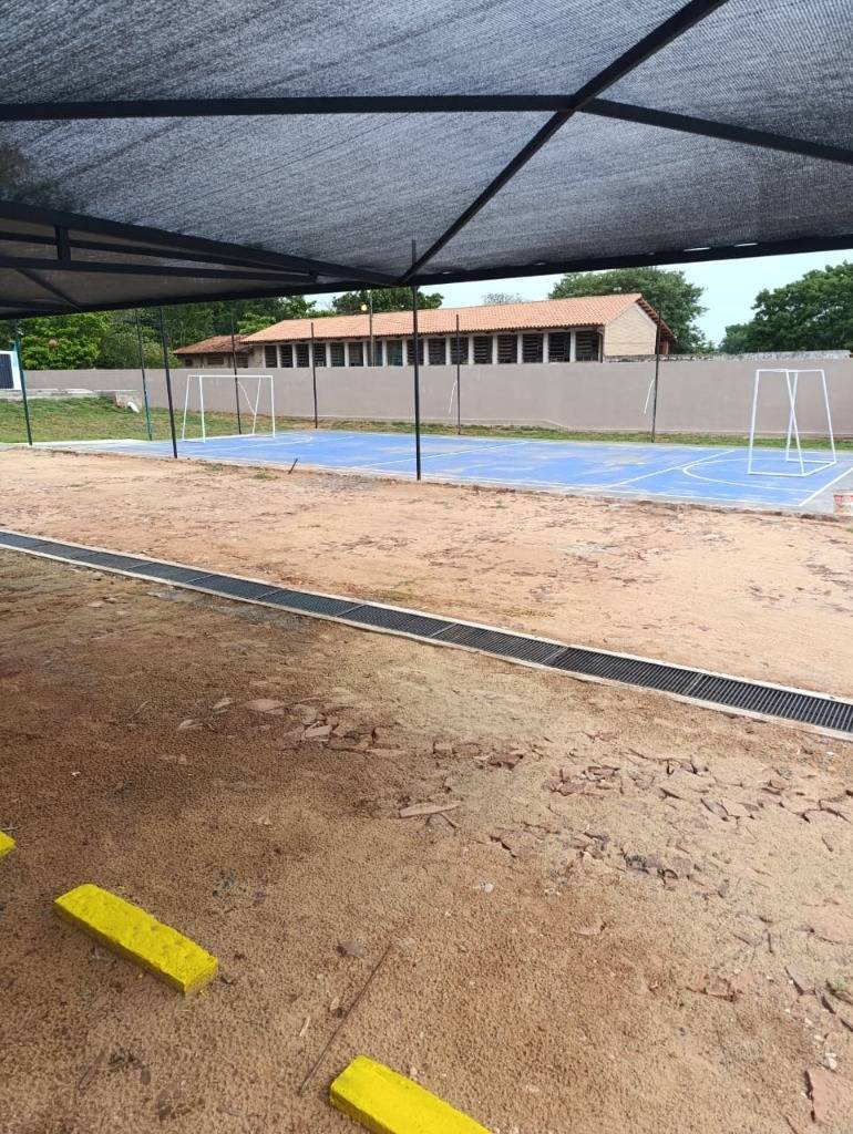 VENDO DEPARTAMENTO DE 2 DORMITORIOS ZONA MUNICIPALIDAD DE LAMBARÉ — foto 2