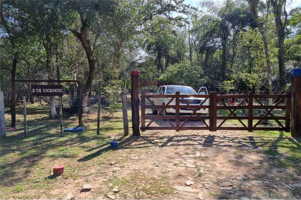 VENDO CASA CON ARROYO EN LOMA GRANDE — foto 2