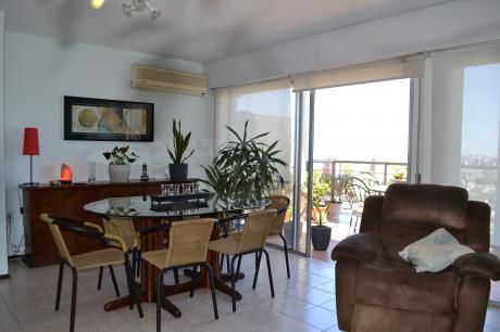 Apartamento 4 Dormitorios Y 2 Baños
