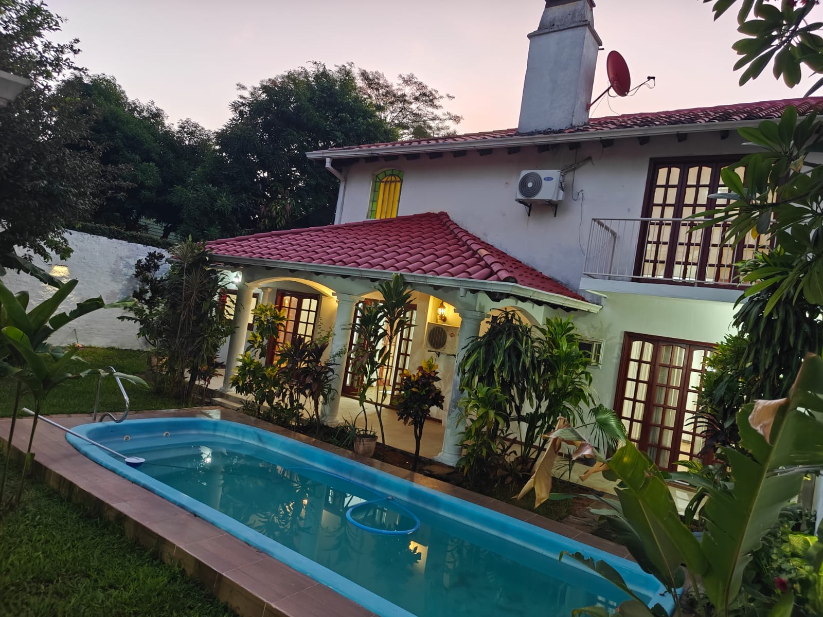 Casa en alquiler en Los Laureles