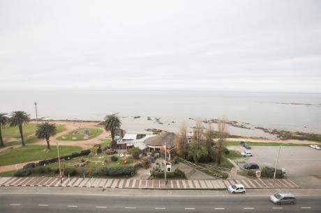 Excelente Apto Sobre Rambla De Punta Carretas