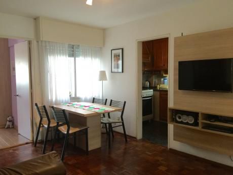 Apartamento Pocitos 3 Dormitorios Y 2 Baños Sobre Avenida Brasil