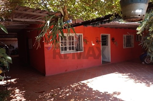 Casa-Venta-PY Central Ypané 111809 8 de diciembre 204 Paso de Patria — foto 2