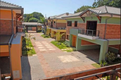 Alquilo Casa En Condominio Barrio Mcal. Estigarribia