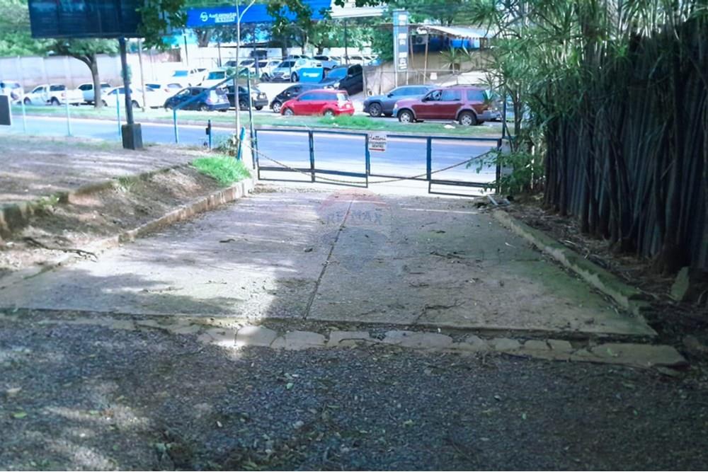 Alquilo Propiedad Comercial Sobre La Avenida Mcal López — foto 2
