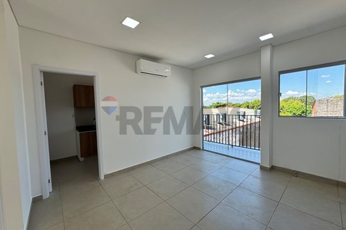 ALQUILER DE DEPARTAMENTO EN LAMBARÉ — foto 3
