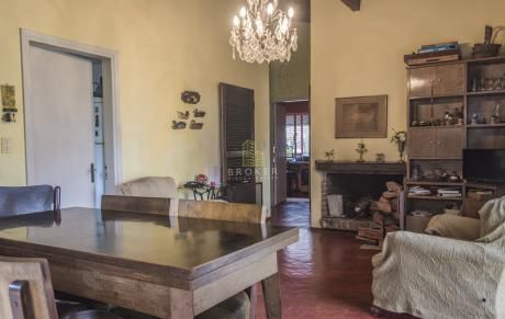 Casa De 3 Dormitorios En Barrio Privado Ubicada En Barra De Carrasco.