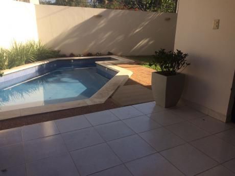 Vendo Duplex De 3 Dormitorios En Mburucuya-madame Lynch