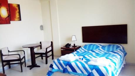 Cómodo Apartamento En Hotel ***