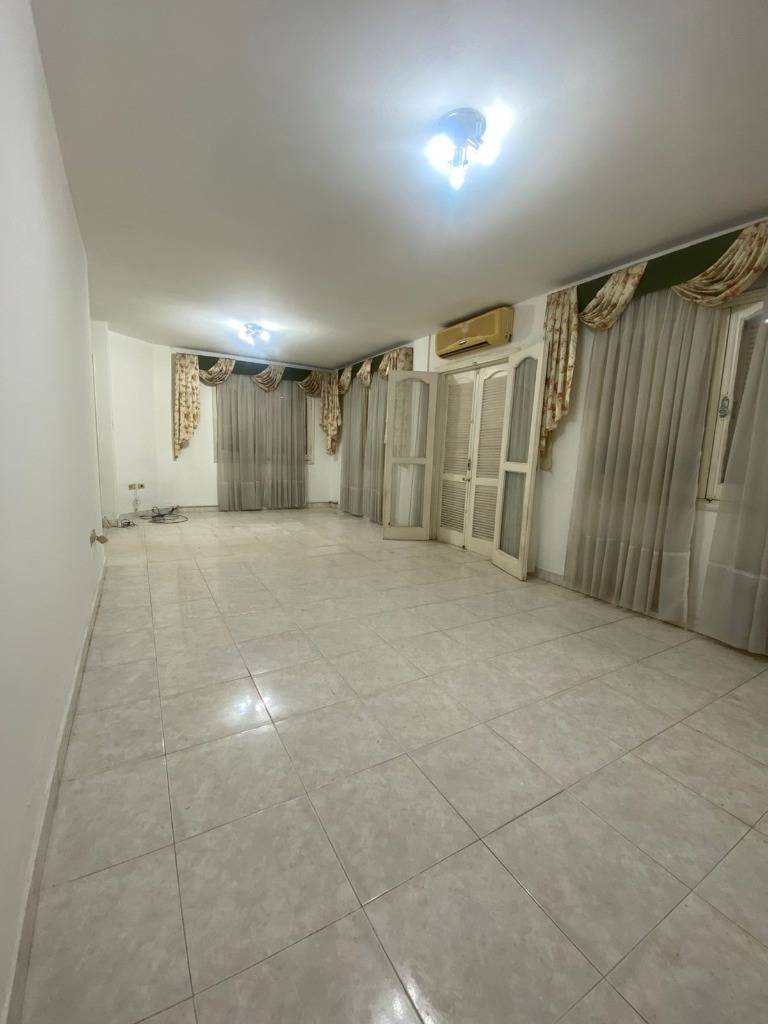 ALQUILO DUPLEX DE 4 DORMITORIOS EN SAN PABLO — foto 2