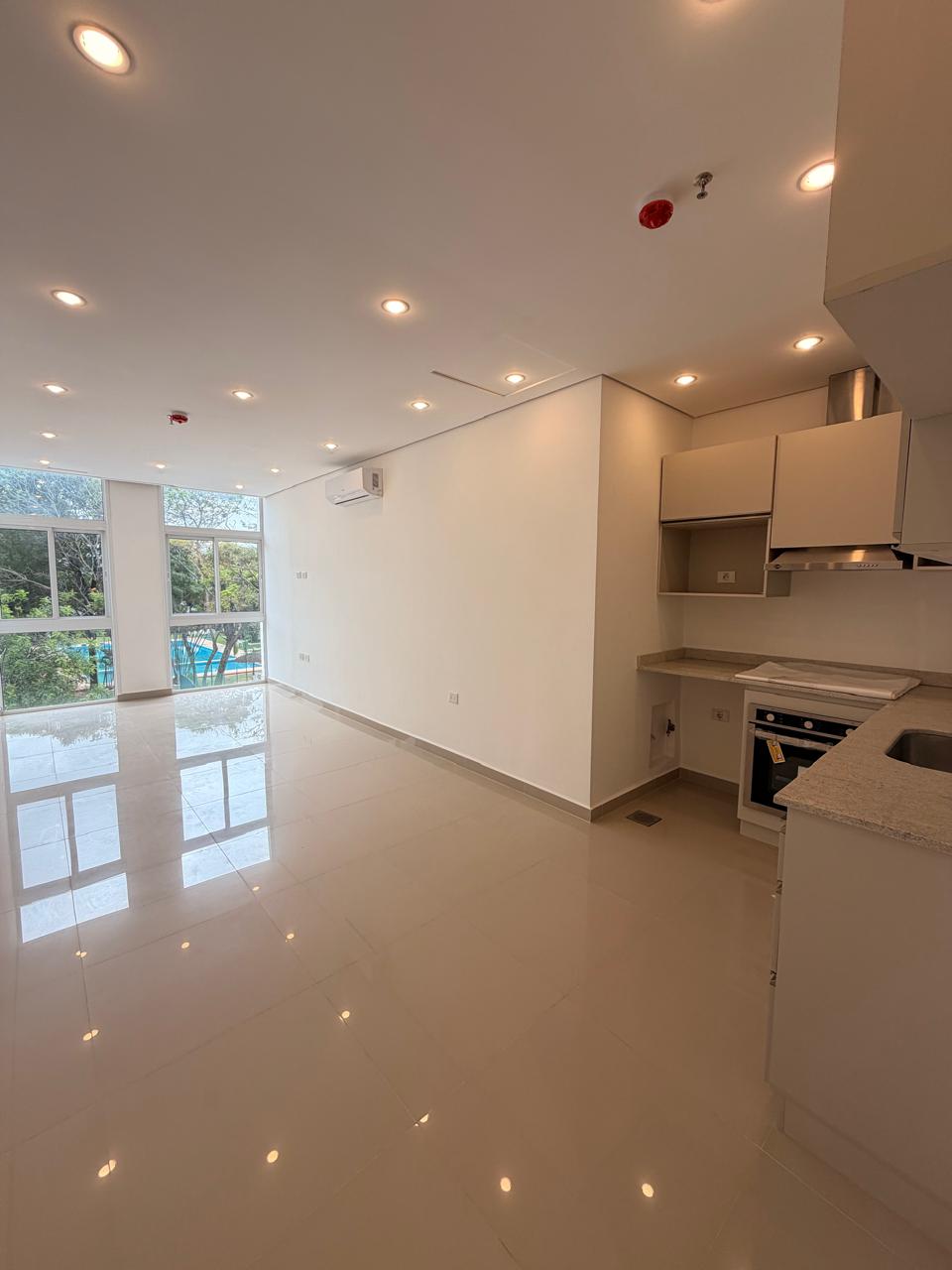ALQUILO HERMOSO DEPARTAMENTO EN BARRIO LAS MERCEDES DE DOS DORMITORIOS — foto 2