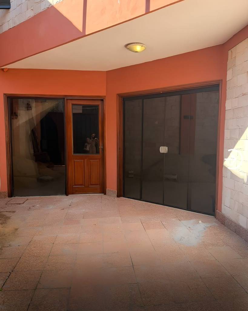 CASA EN ALQUILER EN BARRIO MBURUCUYA — foto 2