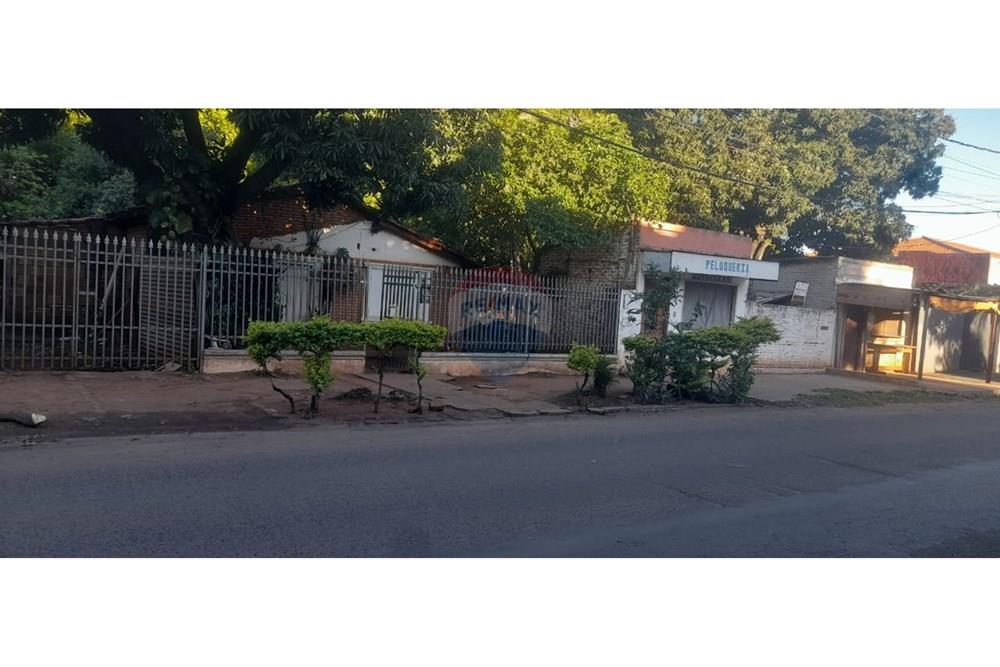 VENDO AMPLIO TERRENO EN SAN LORENZO - ZONA UNA — foto 2
