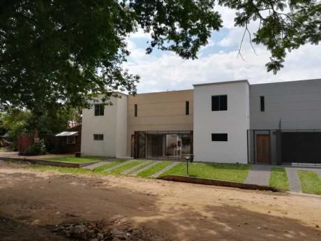 Vendo En Asunción Dúplex Estilo Minimalista A Estrenar