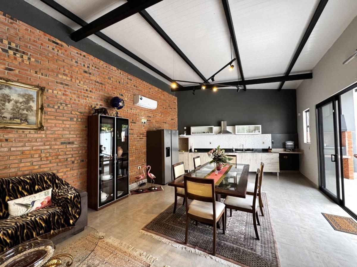 EN VENTA CASA EN SAN BERNARDINO — foto 2
