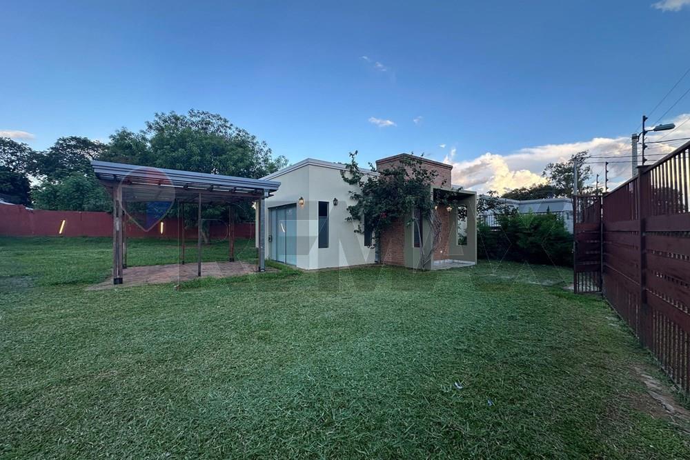 ALQUILO CASA EN ZONA YACHT — foto 2