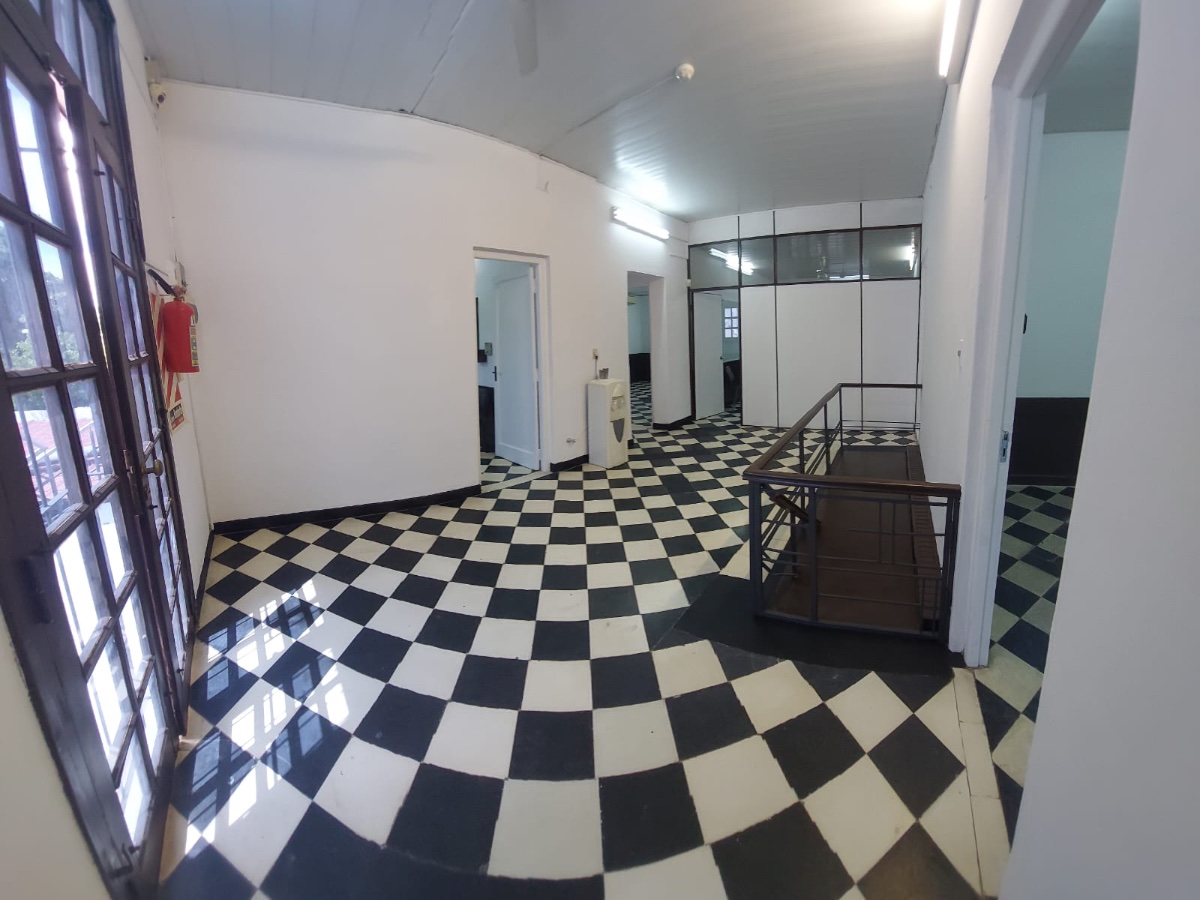 ALQUILO CASA EN BARRIO CIUDAD NUEVA — foto 2