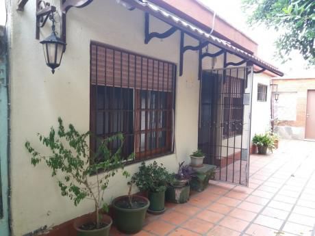 Hermosa Casa Corredor Lateral En Carrasco