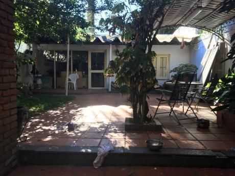 Venta Casa Con Jardín Y Barbacoa 3 Dormitorios Y 2 Baños