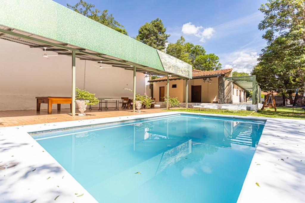 Vendo Casa Quinta de 29.776 m2 con Bosque en Caacupé - CLHO5823727 — foto 2