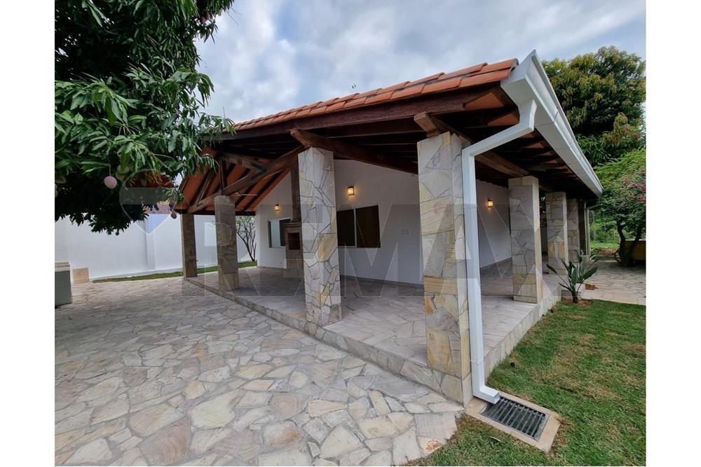HERMOSA CASA EN SAN BERNARDINO — foto 3