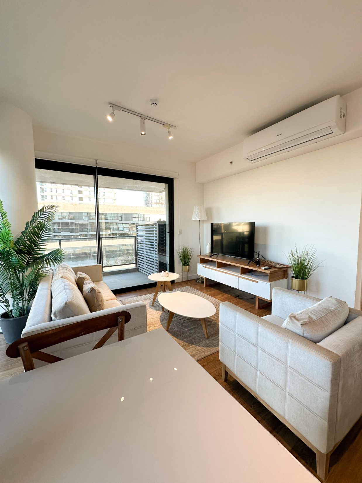 Departamento en alquiler en Las Lomas, Asunción — foto 2