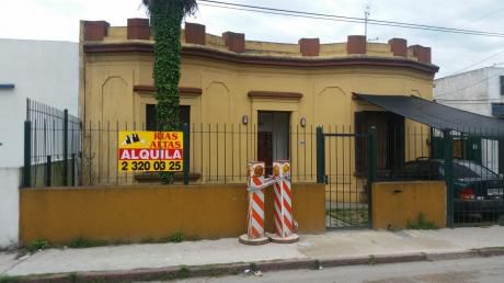 Muy Buena Casa Con Patio Al Fondo!!