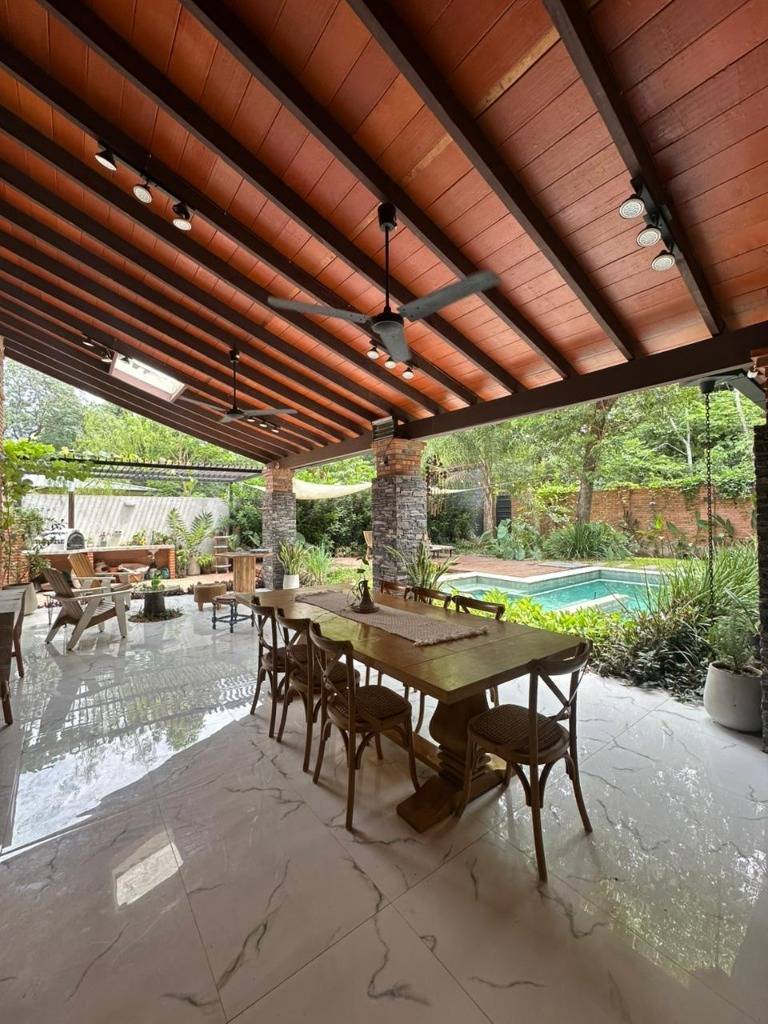 VENDO CASA AMOBLADA CON 4 DORMITORIOS EN SAN BERNARDINO CIERVO CUÁ — foto 2