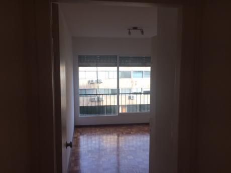 Apartamento En Plaza Independencia