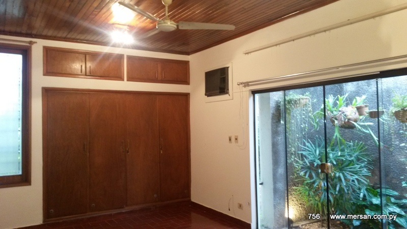 Casa Toda Planta Baja 2 Suites - B° San Cristobal (CóD. 756) — foto 3
