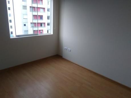 Vendo Bonito Departamento En Pueblo Libre Cerca A La Av, Sucre Y Av. La Marina