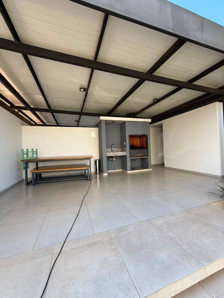 ALQUILO DEPARTAMENTO DE 2 HABITACIONES EN LUQUE EN ZONA CIT — foto 2