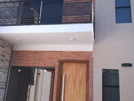 Vendo 2 Duplex Amplios Con Piscina A Estrenar