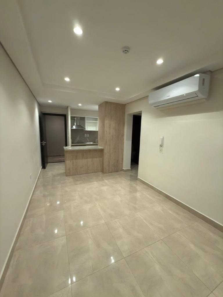ALQUILO DEPARTAMENTO EN EL EDIFICIO BURBAND — foto 2