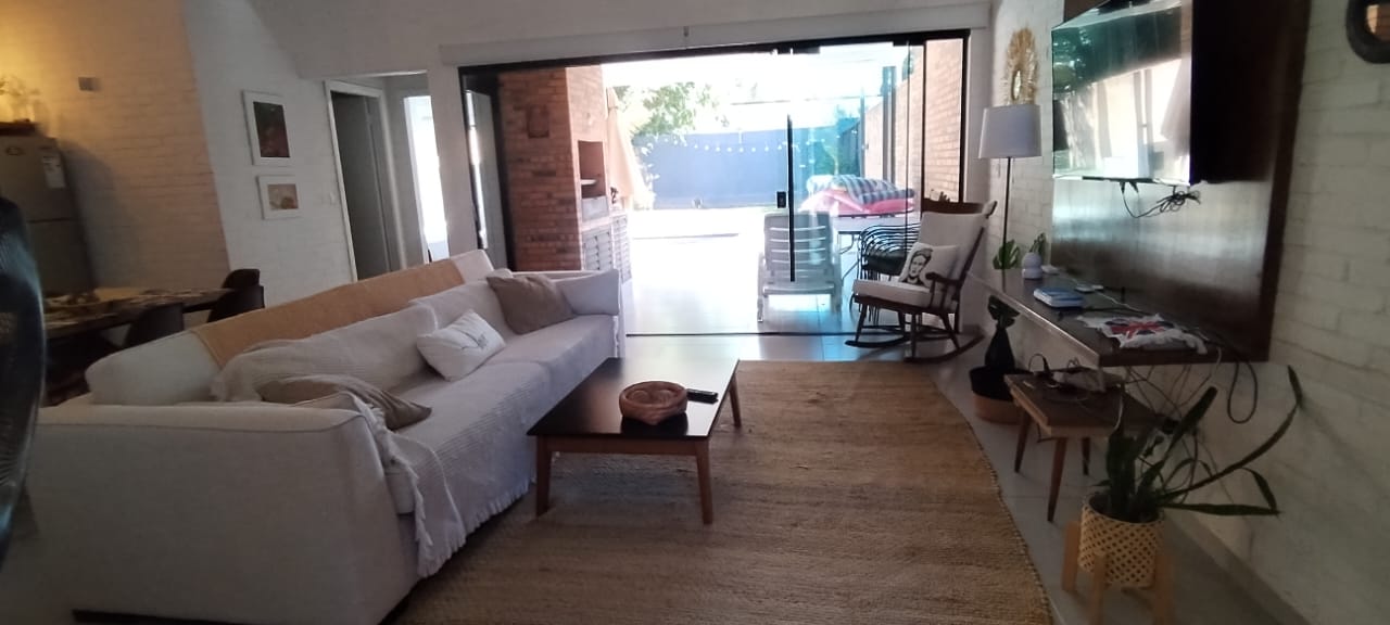 Vendo Duplex De Tres Dormitorios En San Bernardino — foto 2